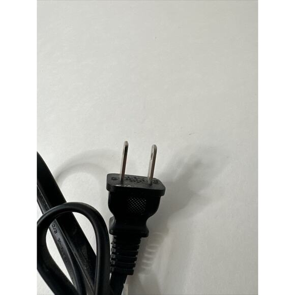 Direct TV AC Adapter Power Supply Model EPS10R1-15, Output 12V 1.5A, 18 W - Picture 7 of 7
